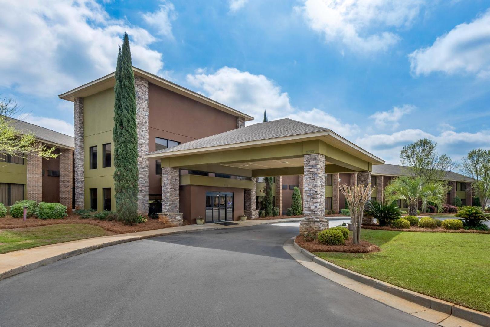 Comfort Inn Warner Robins – Robins AFB